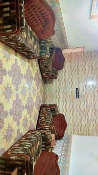 تخم اربع قطع نضيف للبيع  كلش راقي  السعر:150الف وبي مجال  07724521144و...