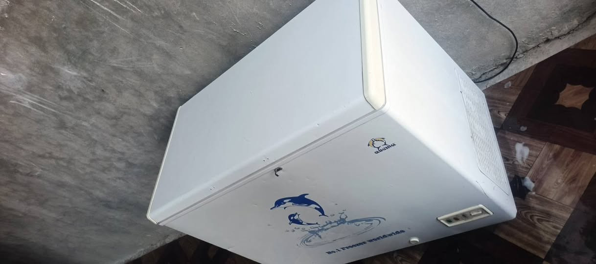 مجمده للبيع ***********
