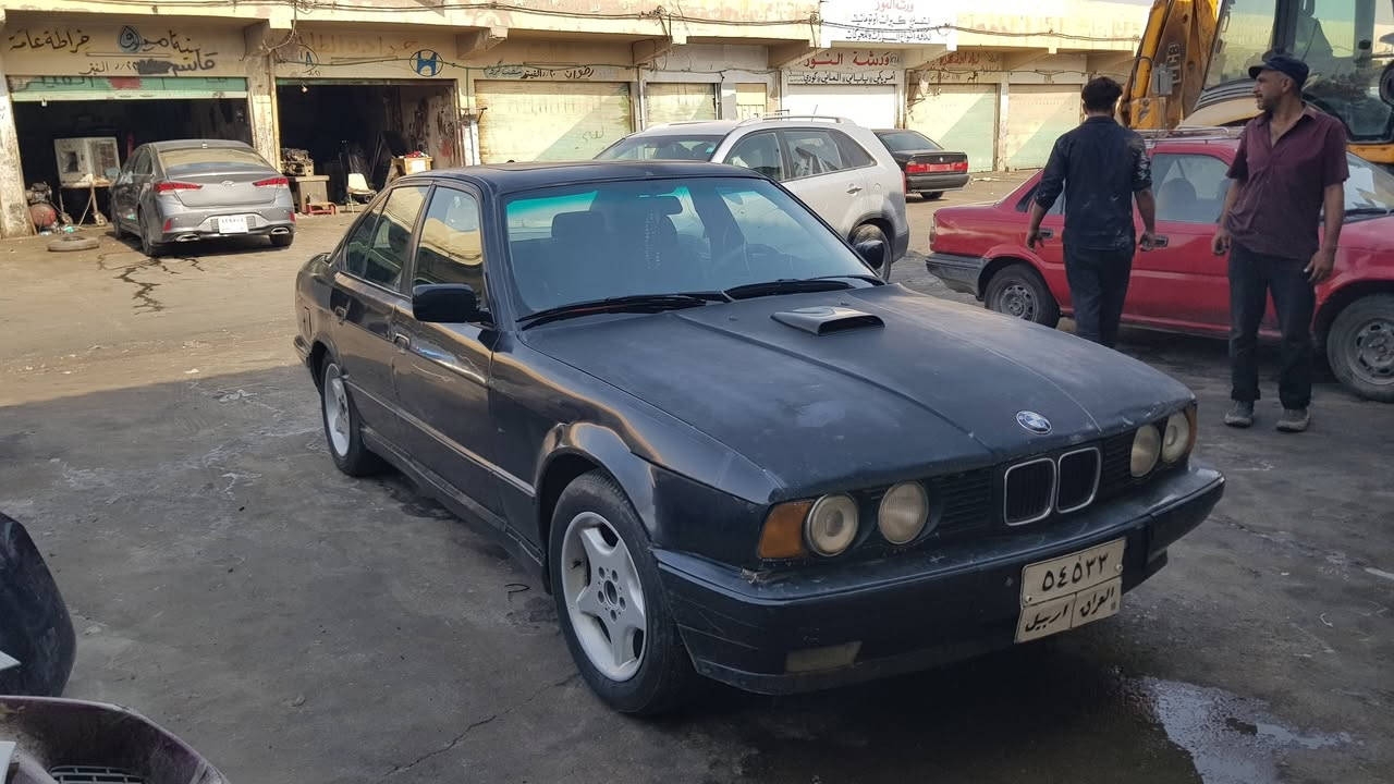بيم 525 محرك كبس كير توماتيك
موديل 1990
رقم اربيل 
عليها غرامه 330الف تنقص من السعر 
سنويه ساقطه اوجهك مع الشرعي 
سعر 35وبيها مجال 
مكاني موصل
للاستفسار 
***********

*********** واتساب
