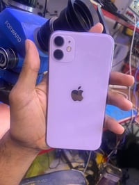 ايفون 11 • ١٢٨ • بطارية جديدة