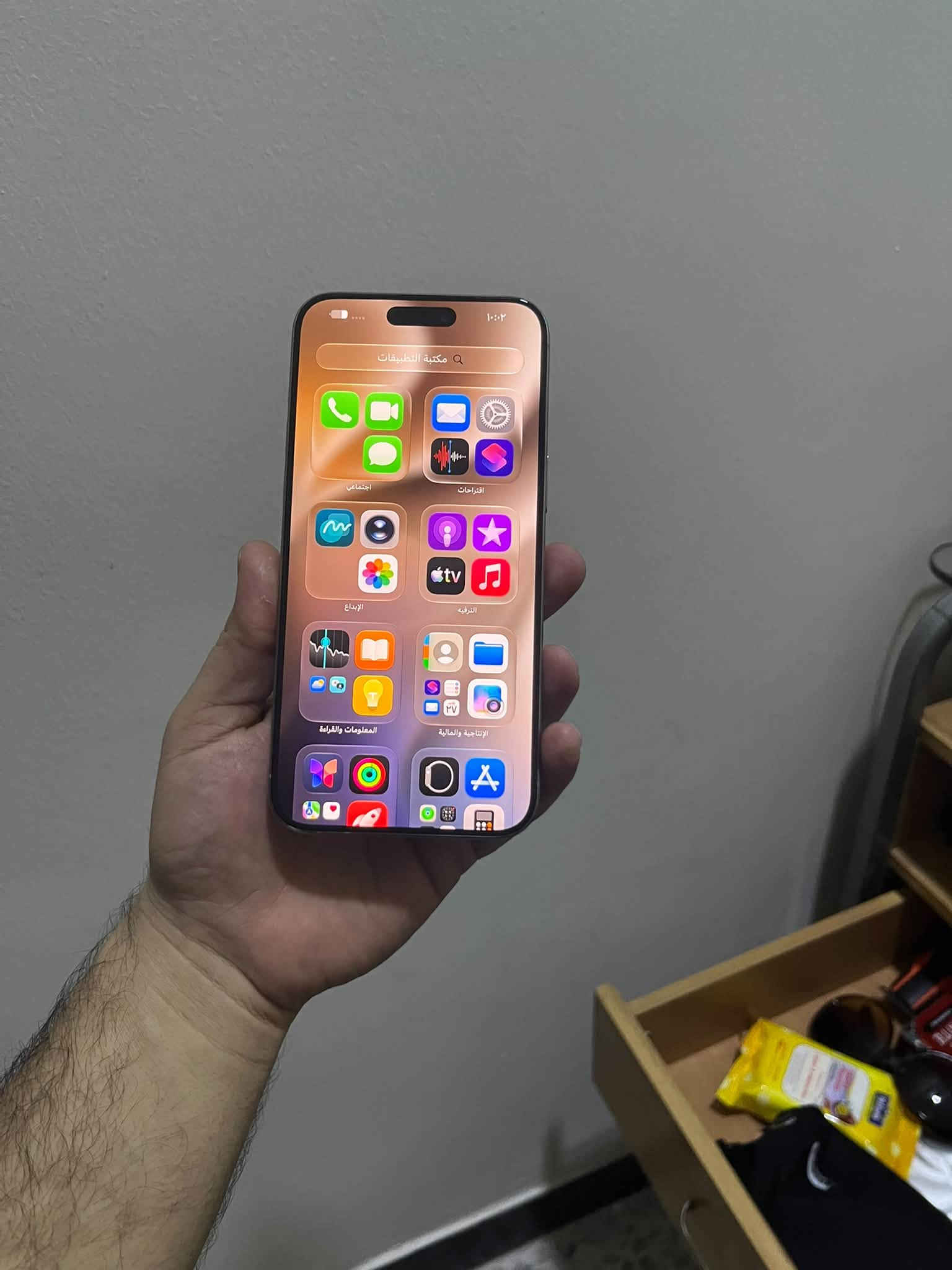 سلام عليكم
15 برو ماكس تيتانيوم ذاكره 256 بطاريه 100 مشحون 1 وحده بطاريه تفصيخ بلاديه تقره مستعمله وشاشه تفصيخ  اصلي اصلي تفصييخ بلادي 
دبل سيم كرت برغي مابي نقص 
كامل من جميع نواحي سعره 750 
سعر شاشه تفصيخ تره 300 الف 
بغداد ***********

نص مكتوب في الصور:
- ١٠:٠٣
- البطارية
- سجل الإصلاح
- الجزء البطارية
- الحالة مستعملة
- تم الإصلاح ٢١ أيلول، ٢٠٢٦
- معرفة المزيد حول إصلاح البطارية...