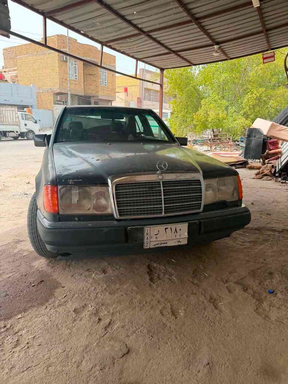 السلام عليكم
مارسدس ١٩٨٩ سياره حلوه مكفوله من الضربه قواعد سليمه حداديه خير من الله تبريد شغال سياره كله شغاله ما بيه نقص مكينه محوره خير من الله 

السعر ب٥٥ وبيه مجال

الاستفسار ‭***********‬
