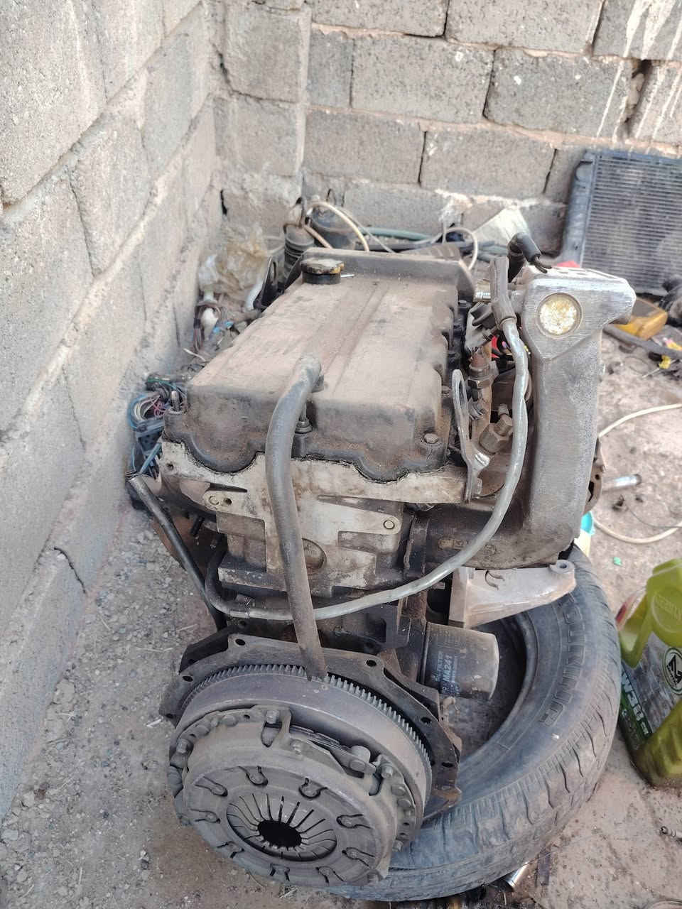 البيع محرك فورت سكوربيو قبق اسود السعر 200 وبي مجال التواصل ***********
