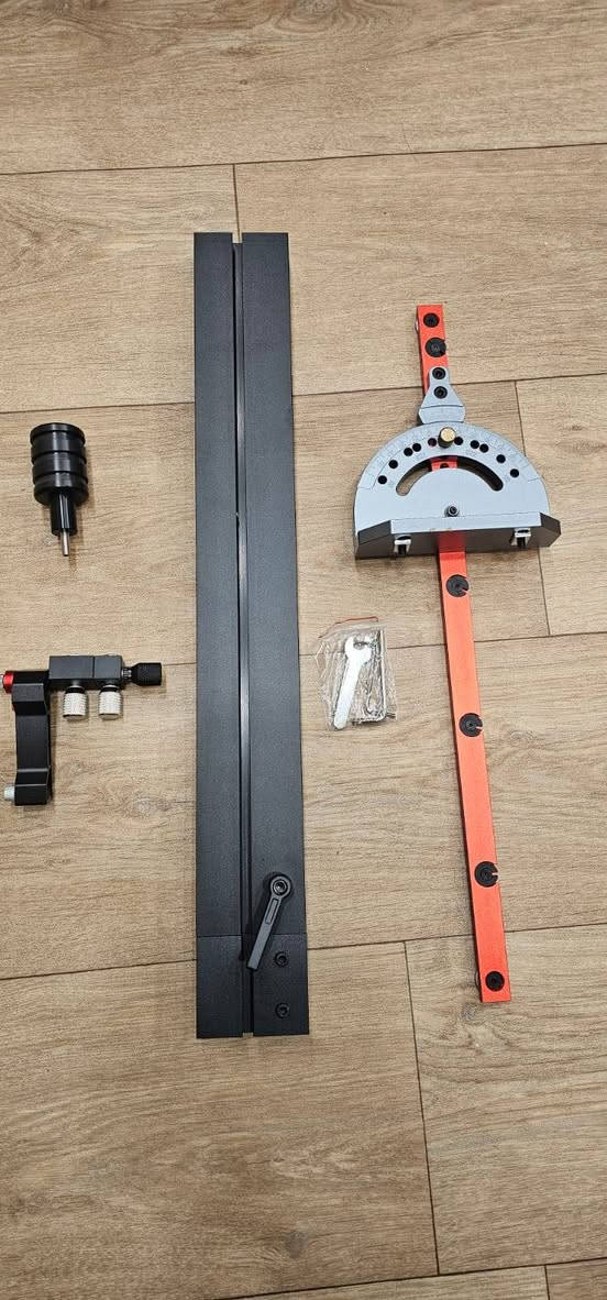 الأداة هي دليل توجيه وقص زوايا احترافي (Precision Miter Gauge) 
يُركّب على طاولات المناشير

للتواصل ***********
او على الخاص
