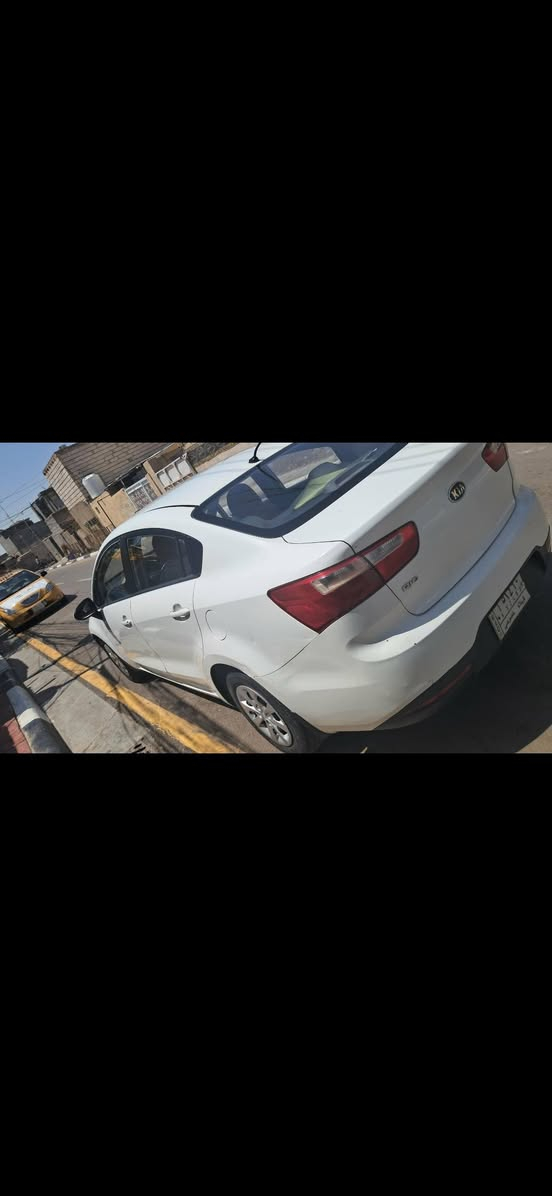 كيا ريو مديل ٢٠١٥خليجي محرك ١٦٠٠ تبريد ثلج باسمي مكفوله كفاله عامة صبغ وتبديل وضربه وبارد فقط شخط اوشخطين محرك كير حدادية***********السعر ٩٥مع المجال ماجاوب على الخاص عذرا والله مكلف بالنشر
