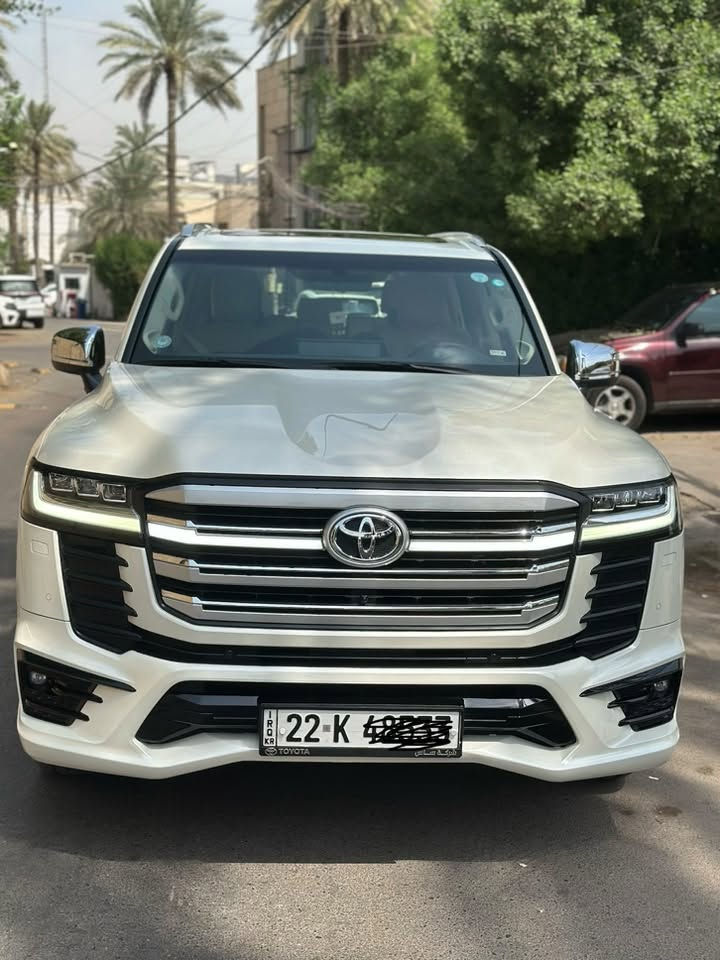 لاندكروز موديل 2023 VX ساز لمتيد اصلي كفاله عامه اللون ابيض رقم اربيل الجديد - محرك 4000 تنفس طبيعي 
السياره فول مواصفات كفاله عامه من كلشي ومعروفه مواصفات ال VX  اربع كامرات محيطيه 
 السياره ماشيه / 9500
للاستفسار  اتصال  ***********
مكان السياره بغداد
