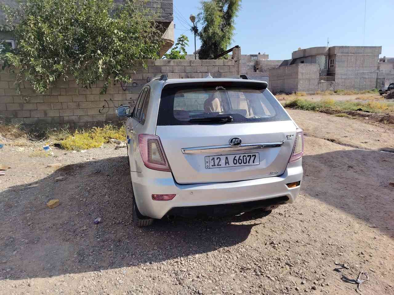 السلاموعليكم اليفان البيع السعر٥٣ وبيهامجال قليل المكان مزارع زيونه مقابيل دايرات المرور الشلات الماكينه بيه تنقيص  التبريد شغال الويرمن يه كله شغاله الستفار***********
