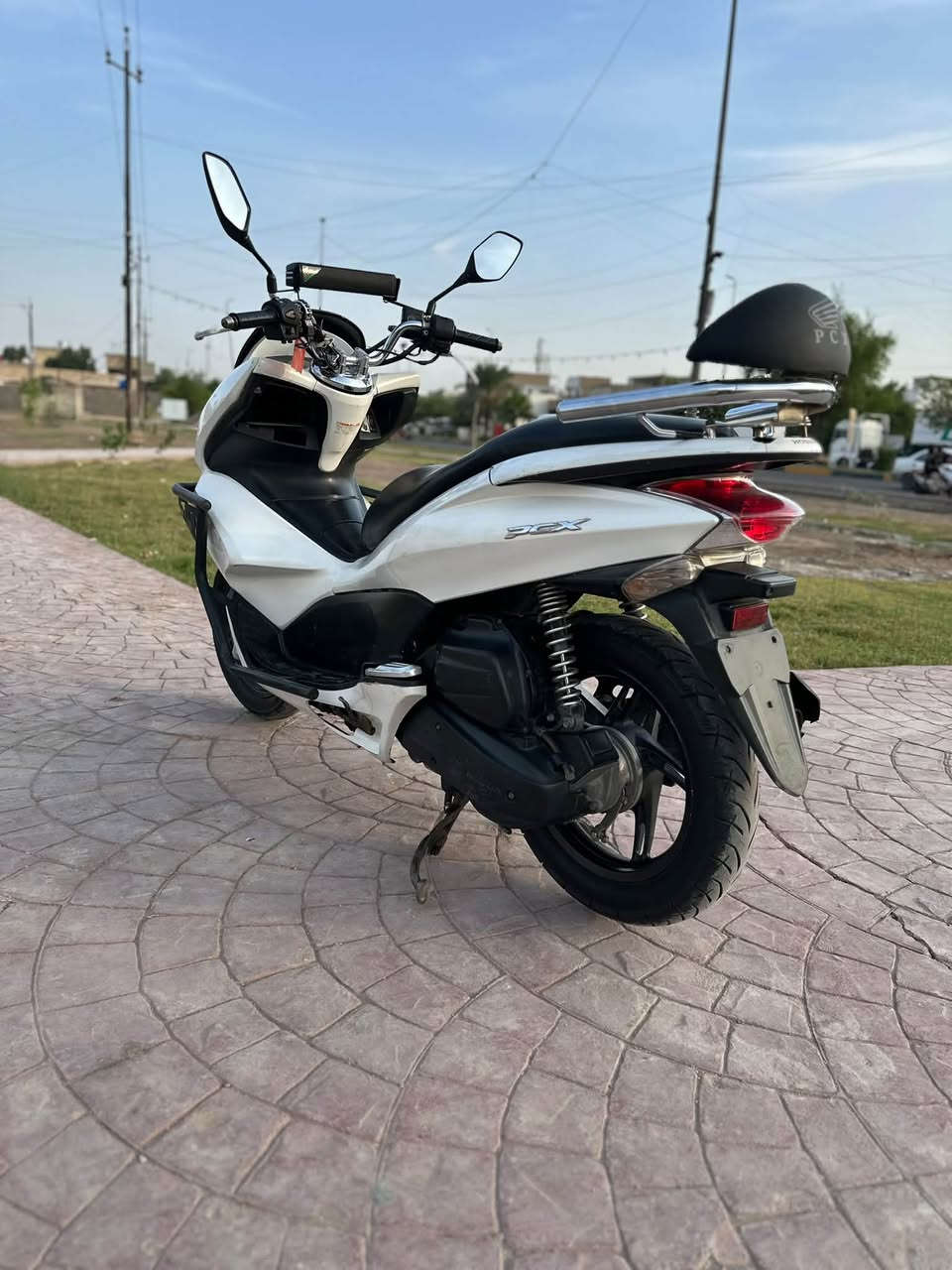 PCX جيل اول • ١٥٠ • اوراق جاهزة