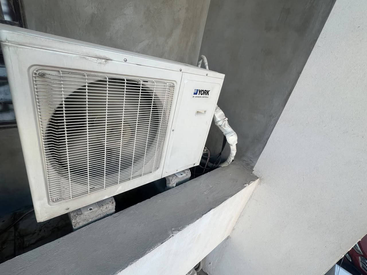 سبلت طنين ونص يورك  جديد بمعنى الكلمه تبريد خير من الله السبلت عامودي
السعر ٧٥٠ الف بي مجال بسيط 
مكان بغداد الكرخ حي العدل 
الاتصال على الرقم 
***********
