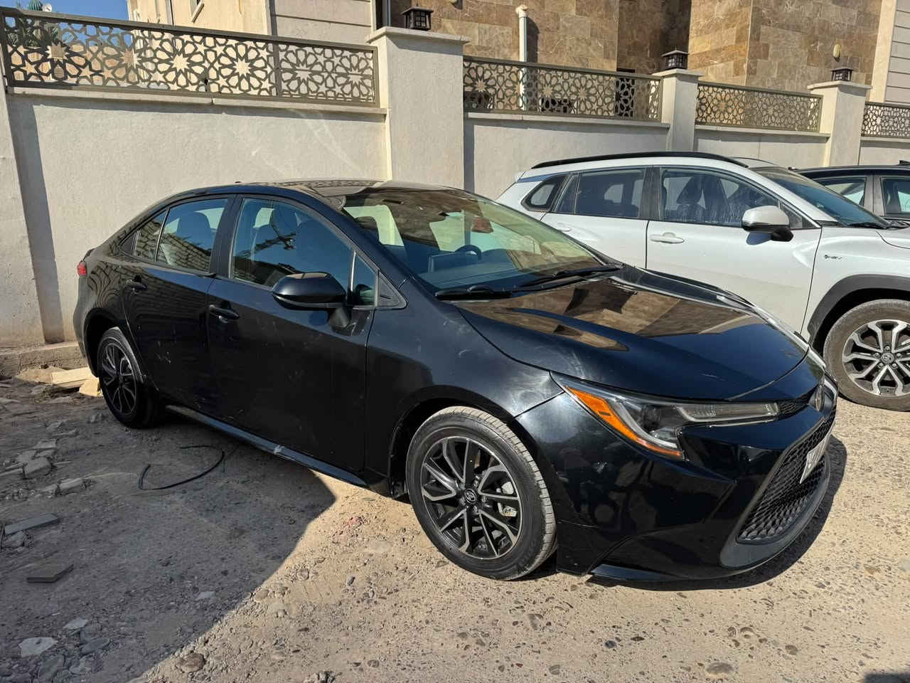 كورلا LE وارد امريكي 2022
المحرك 1800 حادثها باب الصدر و الجاملغ الامامي نفس الجهة صور الحادث موضحة بالمنشور مبدلات ثنينهم ايرباك برده فقط ماشية 86,000km قابل للزيادة الداخل قماش لونين شاشة داخليه لايتات زينون ويل كب كروم السعر 137 ورقة و بي مجال مكان السيارة ب مجمع البدور السكني للاستفسار : ***********
