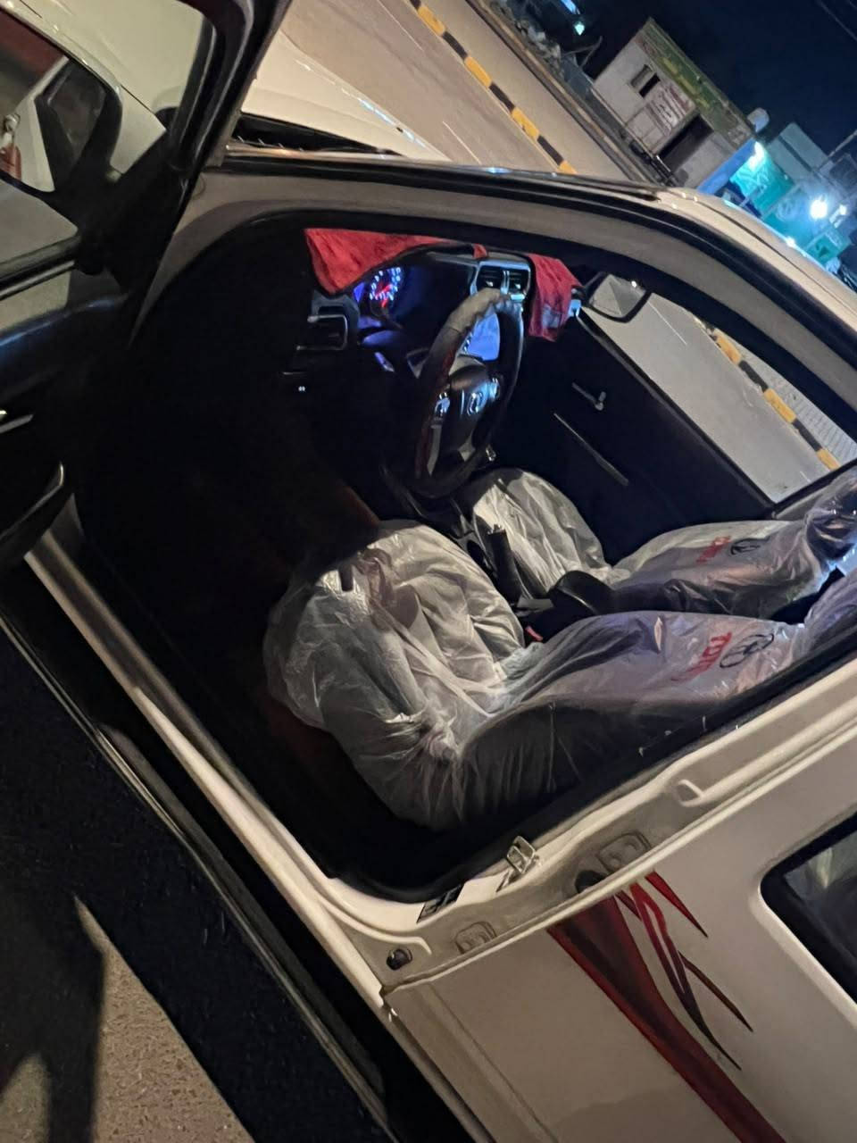 سلام عليكم كريت ويل للبيع موديل 2023 شكل جديد 
السياره بيها فقط البنيد مبدل نفس الون باقي السياره كفاله السنويه 2028 مداور ثاني رقم قادسيه ااسياره مصفره وكامله مكمله من حداديه وتبريد كهربائيات كله على وضع الشركه سياره شاشه كامره اماميه و خلفيه حساسات خلفيه سياره فول مواصفات مكينه 2400 ميسبوشي سياره توها مولشه وعليها نانو سيراميك سياره كامله مكمله ما تصرف عليها ربع العنوان النجف ملحق قريه الغدير بدون مراوس فقط بيع السعر 105 بيها مجال لشراي  رقمي ***********
