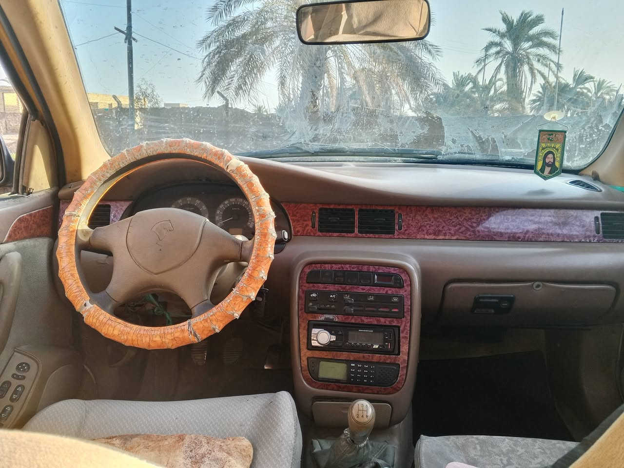 سلام عليكم سياره سمند موديل 11
مكينه بيها خللل قليل تبريد نقص غاز فقط كهرابيائات زينه حداديه جديد دبلات جديد كير جديد تخم تاير جديد دواخل حلوه مكفوله من عيب الشرعي #سعر22بيها مجال 
الاستفسار على #رقم***********
