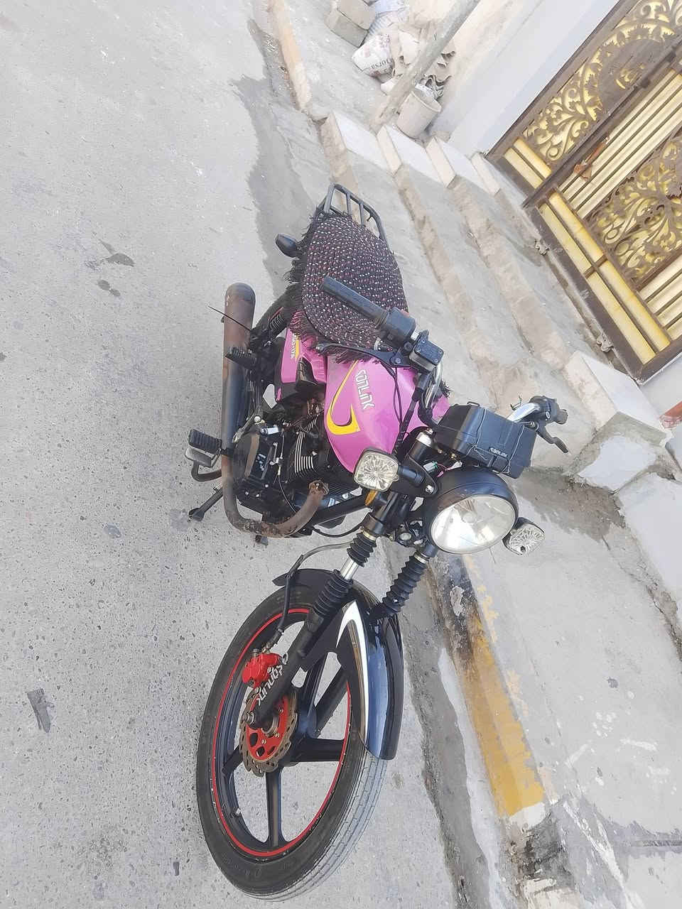 شاينك • ٢٠٢٣ • بدون اوراق