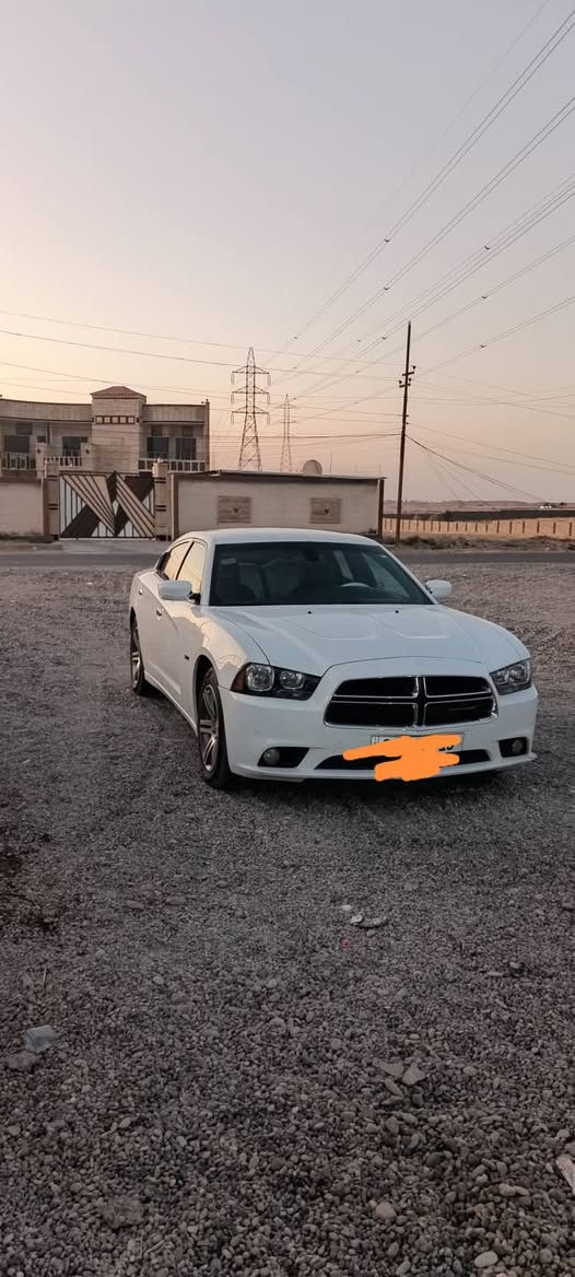 جارجر موديل 12 رقم دهوك بأسمي هزه جديده سنويه لل 30
بصمه تشغيل +بصمه ابواب +تشغيل عن بعد
كشن جلد + كهرب
صدر جديد تبريد ثلج السياره استخدام شخصي
ماشيه 136 ميل
العنوان الشرقاط قريه شكرآ
***********
***********
