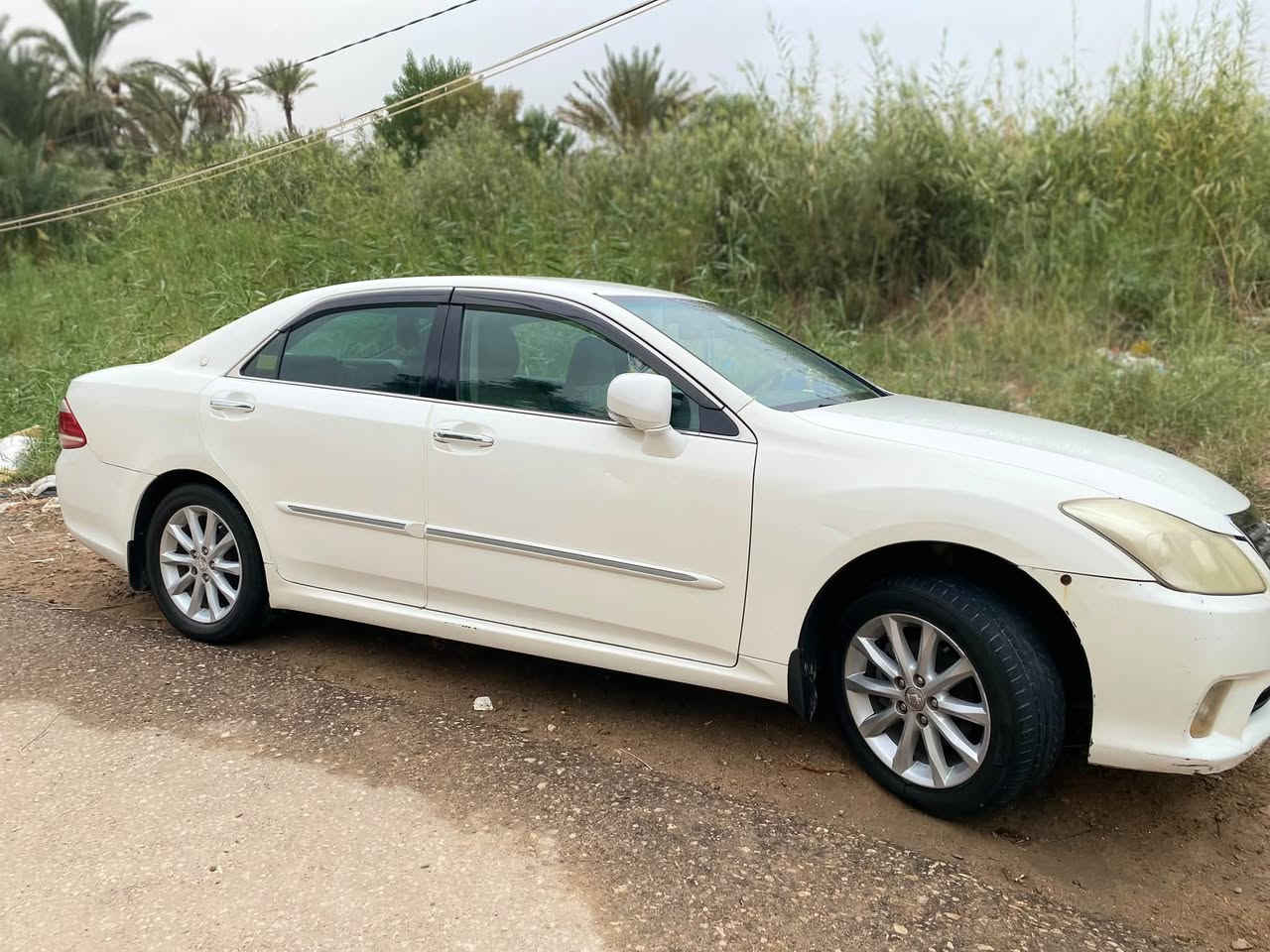 كراون • ٢٠١٠ • سعر خاص