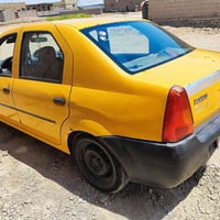 سياره رينو للبيع السعر 30$ وبيها مجال الاستفسار على هذه الرقم 07804010...