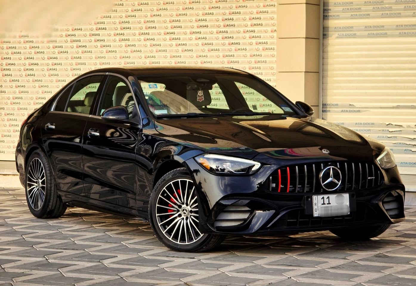 للبيع او مراوس 
مرسيدس C300 موديل 2022 شكل الجديد 
كت AMG أصلي فول مواصفات بانوراما لايتات داينمك رادار أمامي نقطة عمياء و رادارات قيادة آلية كشنات تدفئة كشنات كهرباء داخل LED بـ 64 لون
سستم سماعات Sennheiser كامرة خلفية
حساسات 360°أوتو بارك (ركن ذاتي)
5 أنظمة قيادة ستيرن تدفئة
ويل AMG أصلي 18 إنج ماشية 23000 كم 
وارد أمريكي جاملغ الإمامي الأيمن صبغ وشبرين من البنيد صبغ و الداير الخلفي قليل صبغ صور حادثها موجوده في الإعلان و كفاله كير ومحرك مكفولات من الفتح والتبديل سيارة جديدة وجاهزه رقم بغداد ومكانها بغداد السعر 340 ورقه
للأستفسار ***********
