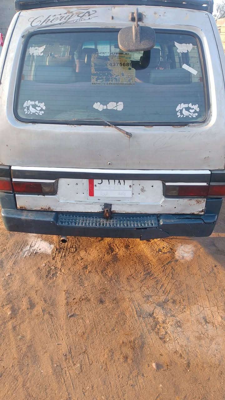 السلام عليكم كيه بسته موديل 94 كير وامحرك واكسل مكفولات باتري جديد تخم تايرات رقم بغداد سنويه صاقطه بشهر الواحد بل26 مكان بغداد سعر 37 وبيه مجال ***********
