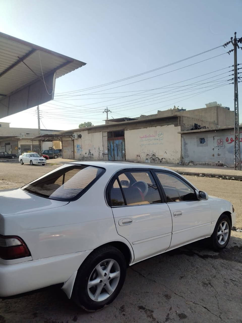 سيارة كورلا للبيع موديل 92
سيارة بسمي رقم نينوى +سنويه جديدة
بيها قطعتين صبغ جاملغ + صندوق
محرك +كير شرط
سياره بل واقع احله من صور
تبريد ثلج +تدفه شرط
كهربائية كلها شغاله+شاشه 
رقم تلفون  ***********
مكان سيارة موصل
