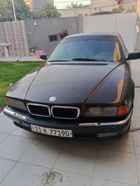 بي ام دبليو E38 • V8 • تيبترونك