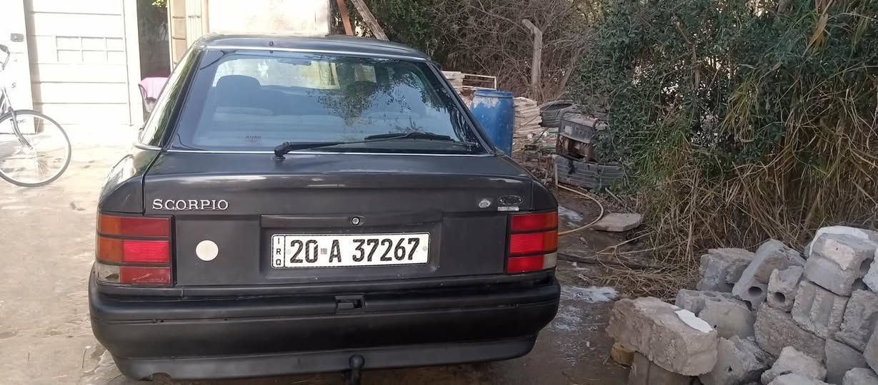 سلام عليكم فورد للبيع او مراوس موديل ١٩٩٠ مكينه وكير بلاديه كير عادي السياره بدون صبغ كلهه على البلاد رقم ديالى بسهه نواقص قليله امراوس او بيع رايدهه ٣٠ وبيهه مجال واذا مراوس سياره بسعرهه  *********** مكاني النجف
