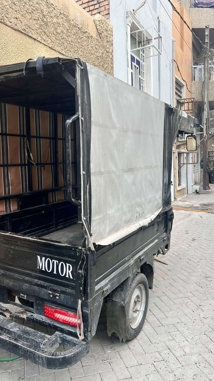 سلام عليكم 
ستوته للبيع صقر مديل 20 مكينتها 23 مجفته ستوته خير من الله كل نقص مابيها وغراضها الاستهلاكيه كلها جديده بلك وراس بلك وملف وراجز وكابرتير خير من الله شوفت عينك واوراقها كامله مكمله بوجهك تروح ترقم كل نقص مابيها اصولي مو سكنر سعرها 1600 قفل 🔒 
*********** الموشراي واليدور بغير سعر يعذرني ولا يتعبني مكاني بغداد مدينة الصدر

