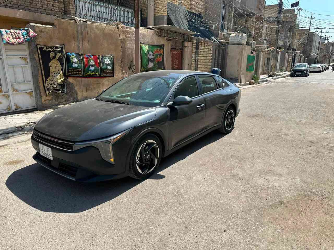 سلام عليكم 
للبيع K4 2025 
سياره جديده
مرقمه تحويل ثاني يوم 
‏ضرر سياره بنيد مبدل اصلي ربع جاملغ يسره جهت سايق بارد 
غيرها مكفوله حادثه حلو ما واصل شواصي صور الحادث مرفوقه او تصل عليه انطيك رقم شاصي 

موصفات سياره 
الفئة: EX
🔹 المحرك: 4 سلندر 2.0L MPI
🔹 القوة: 152 حصان
🔹 القير: أوتوماتيك 6 سرعات
🔹 الدفع: أمامي FWD
🔹 صرفية الوقود: 14.9 كم/لتر
🔹 سعة الخزان: 47 لتر 
إضاءة LED أمامية وخلفية
• مفتاح ذكي Smart Key
• تشغيل بصمة/زر
• حساسات أمامية وخلفية
• كاميرا خلفية
• شاشة 12.3 إنش
• ملاحة ونظام ترفيه
• مقاعد جلد صناعي
• كرسي سائق كهربائي مع دعم أسفل الظهر
• تحكم بالمقود
• مثبت سرعة
• فرامل كهربائية مع Auto Hold
• USB-C أمامي وخلفي
• 6 وسائد هوائية
• ABS + ESC + HAC ￼ 
السعر 175 بيها مجال /قابل للتفاوض 
رقم الهاتف ***********￼
