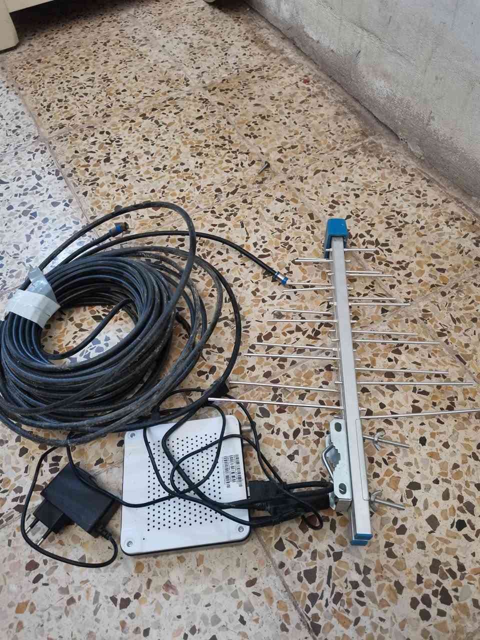 عندي اريل مستخدم شهرين فقط مال قنوات بين سبورت ودوريات الاوربيه ورياضيه. يعني كل شيء يخص رياضه موجود بي. سعره 70 الف. ليريده يتواصل مع هذا الرقم *********** بي واتساب أيضا
