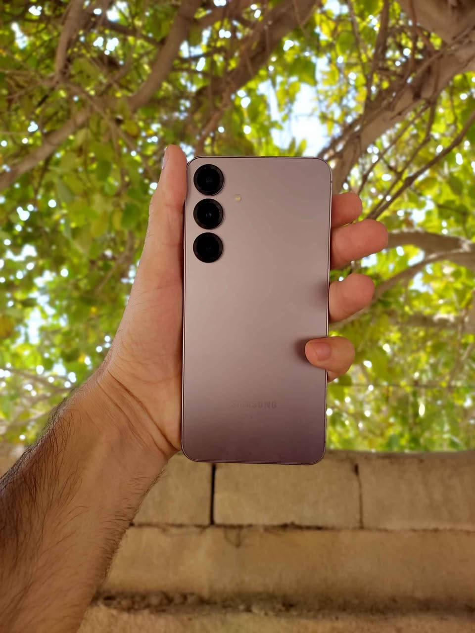 السلام عليكم 
Samsung S25بلس
لون سلفر ذاكرة 256 /12 

نسخة امريكية شريحة وحدة + eSIM

الجهاز مكفول من اي فتح او تصليح

خالي من اي مشاكل 

معالج سناب دراكون 8 أيليت 

ملحقاتة فقط خافظة ولزكة 

مكاني بغداد المحمودية او اللطيفية

السعر 725

واتساب 
*********** بغداد, العراق
