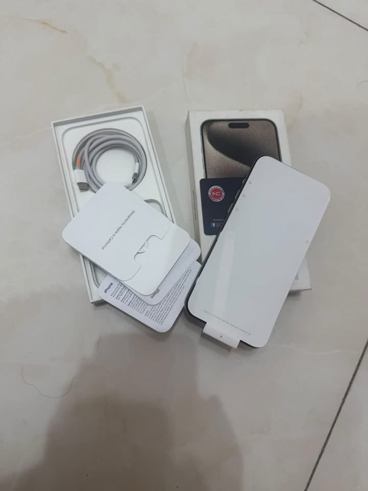 ايفون 15 • برو ماكس • ٢٥٦
