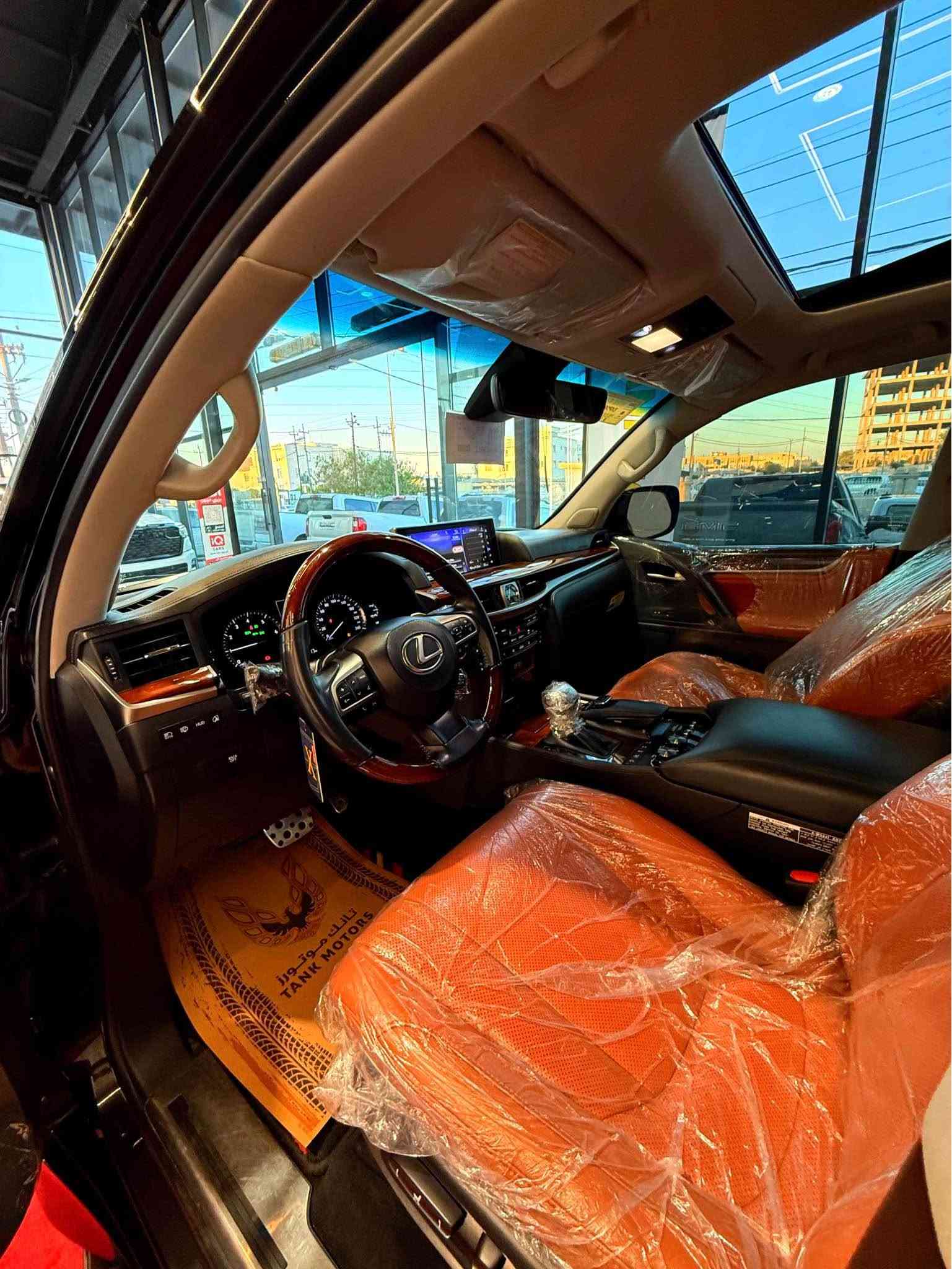 🛎🔱السلام عليكم 🔱🛎
للبيع سيارة ليكزس LX570
LEXUS LX570
وارد بريمي فول فول مواصفات 1/1
موديل 2019
ماشي 96,000 كيلومتر
داخل مشمشي بيلاد
طخم تايرات برجستون جديد
مغلف كامل PPF
بيه باج تظليل 80%
سيارة جديد مكفول كفالة عامة كلشي بشرط دعامي لدعامي
فحص و هزة و رقم سنوي كلشي جديد باسمي تحويل ثاني يوم و رقم سليمانية
سعرها 67500$
مكان اربيل معرض تانك موتورز
☎️***********
☎️*********** أربيل, العراق
