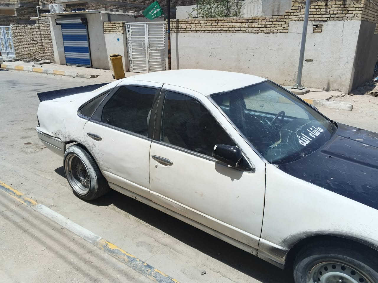 نيسان التيما 1994
رقم انبار ب اسمي وكاله عامه مطلقه
مكينه 2500 ففتي نوزلات وعقل 3000 كير عادي سوبر كلج براص جديد كلهن شادهن جدد من حاويه
حداديه اماميه وخلفيه جديده
كاردن قطعه وحده 
راديتر وفانات جدد
اكسن قفل دبلات رياضي سياره جاهزه وحلوه نقصه بس صبغ 
مكاني ناصريه 
سعر 23$ وبيه مجال حك جيه
***********
