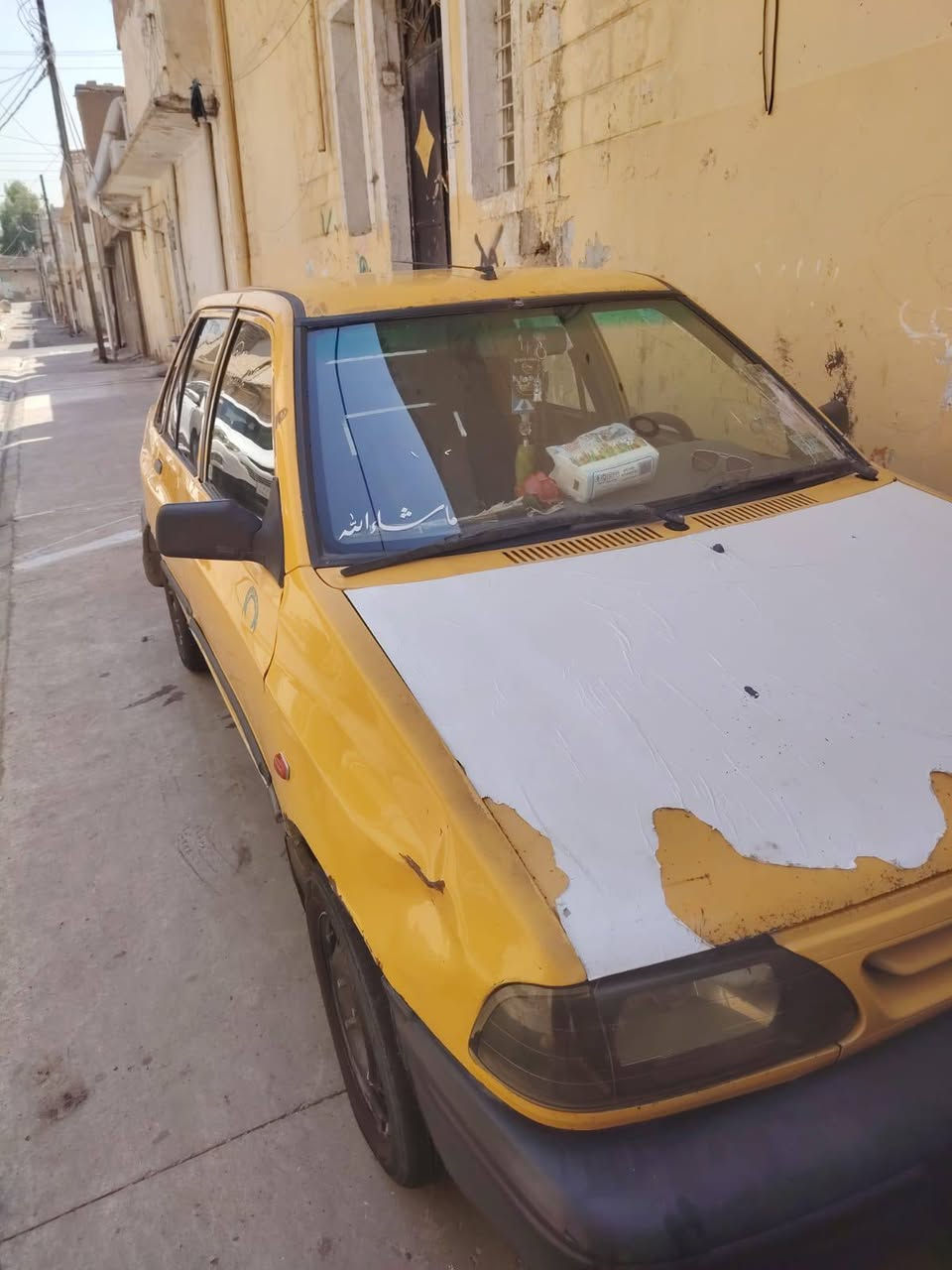 لسلام عليكم سايبه للبيع موديل، 12تبريد شغال طخم تاير جديد باتري جديد كهرباء كلو شغال السعر 18 وبيها مجال***********
