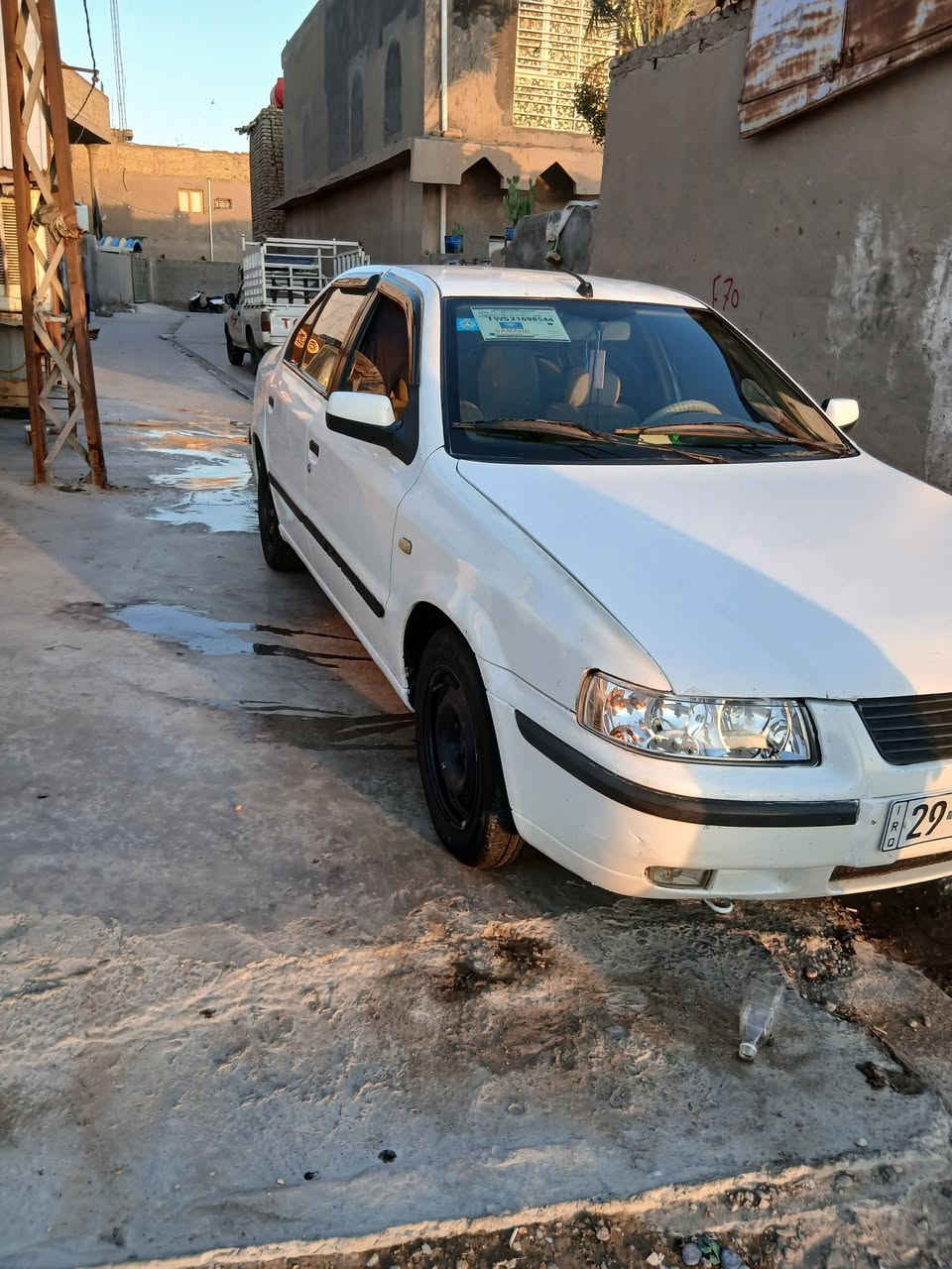 سمند للبيع ٢٠١٠ سياره جاهزه مكينه كير تبريد  رقم واسط بسمي تحويل مباشر مكان السياره الكوت السعر ٤٣ وبيها مجال للشراي يتصل ***********
