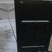 للبيع ups 2000 مستخدم قليل بطارياته غير مستهلكه السعر 65 الف 077217289...