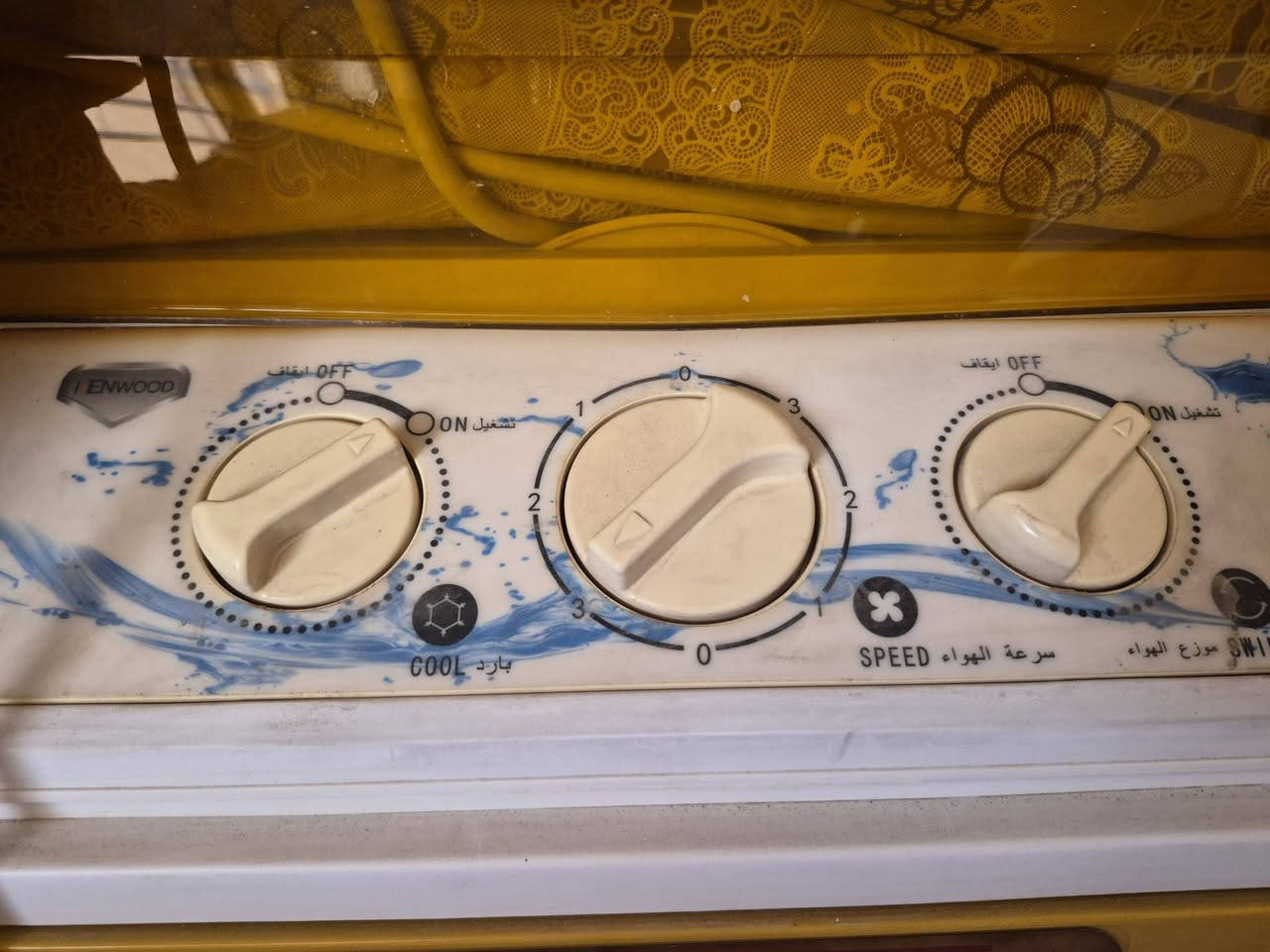 مبردة Kenwood
للبيع ١٦٠٠٠٠ مكاني الدورة  ***********
