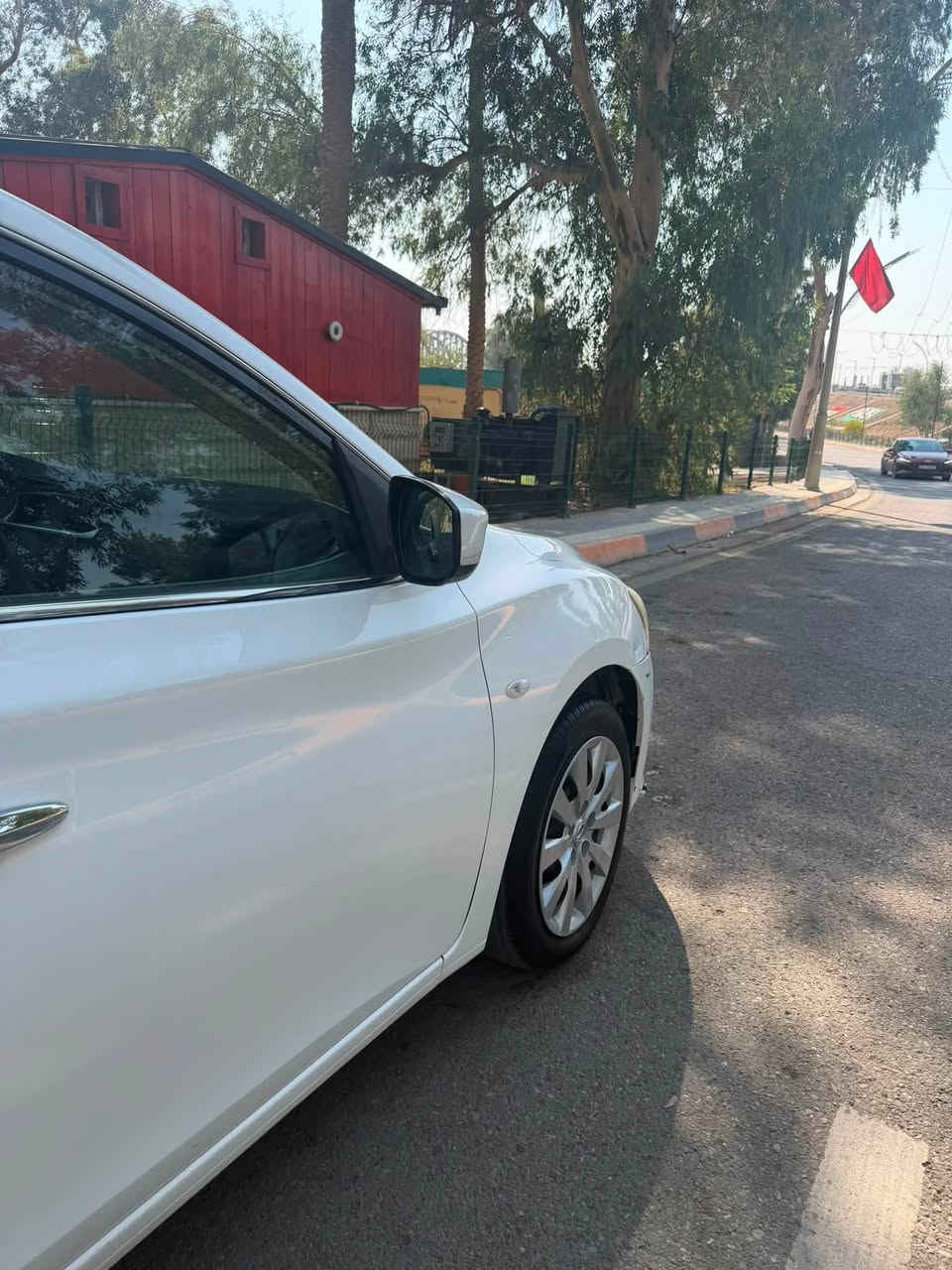 سلام عليكم
سنترا موديل 2019  
لون ابيض رقم بغداد 
سنوية جديدة 
بيها طختين بسيطات موضحات بالصور سيارة خليجية 
تبريد تقطعتين داخل بيجي
سعر 119  و بيها مجال 
*********** 
عنوان السيارة ديالى بعقوبة
