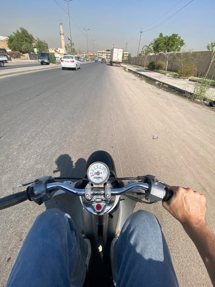عبد الحليم ابيع كوم حديد ب135الف عطل الهندر صلحه وادعيلي
صوتها حلو ودخان خفيف وكلجات جديده ومحرك ممفتوح ابيع طافيه 
مكاني بغداد البياع ***********
