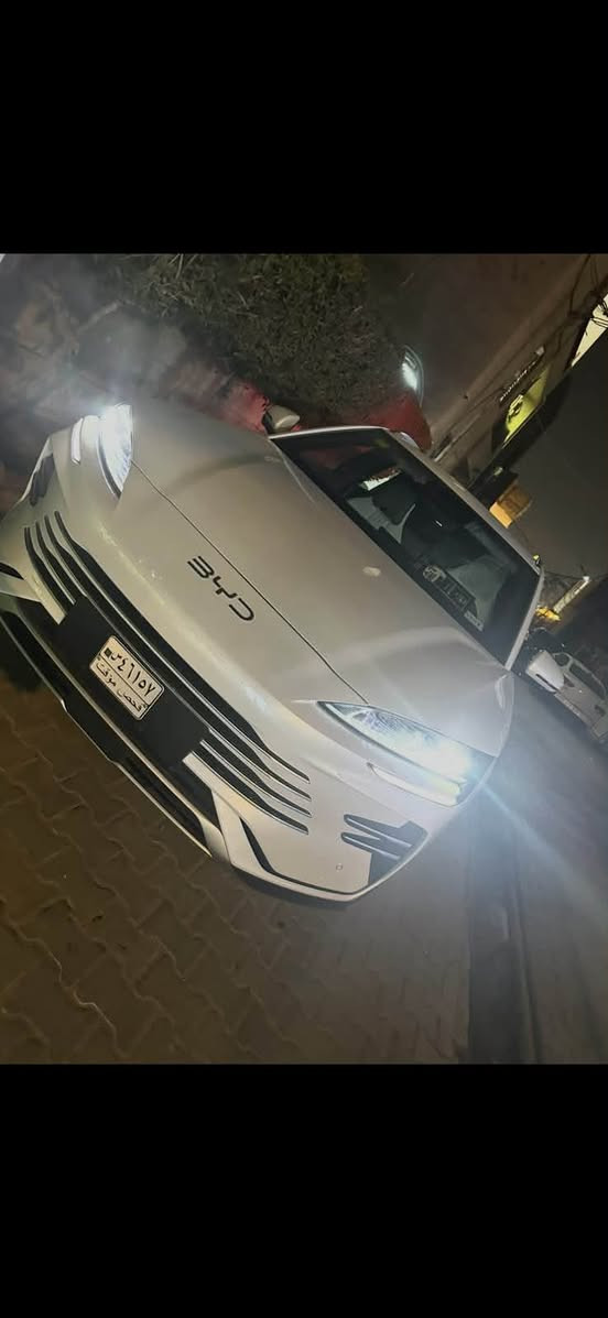السلام عليكم سونك بلص موديل ٢٠٢٥ ماشيه ١٢ الف كهرباء ١٠ ومحرك ٢٠٠٠ بعده بدهن الشركه ممبدله 
السياره مكفوله عدا شخط واحد بطاريه ١٢٠ كيلو 
١. محرك هجين كهرباء وبانزين بلكن هايبرد
٢. كامرات ١٣ 
٣. ١٢ حساس ورادارات 
٤. اوتو بارك 
٥.صندوك كهرباء
٦.نقطه عمياء
٧.اوتو هولد
٨.تحديد مسار 
٩.دخول وتشغيل ذكي
١٠.هاند بريك كهرباء
١١. مانع تصادم 
١٢. لدات دشبول وابواب 
١٣. بانوراما 
١٤. عازل حراري للجام الامريكي الاصلي السمائي
مواصفات بعد هواي بيه السياره معروفه بمواصفاته 
رقم بغداد رايد ب٣٣ ونص بيه مجال قليل 
مكان بغداد العطيفية 
***********

