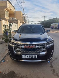 GMC 🚘 @📅 موديل 2023 🖤 لون أسود ✨ سيارة نظيفة ومرتبة جداً ⚙️ أوتوماتيك ...