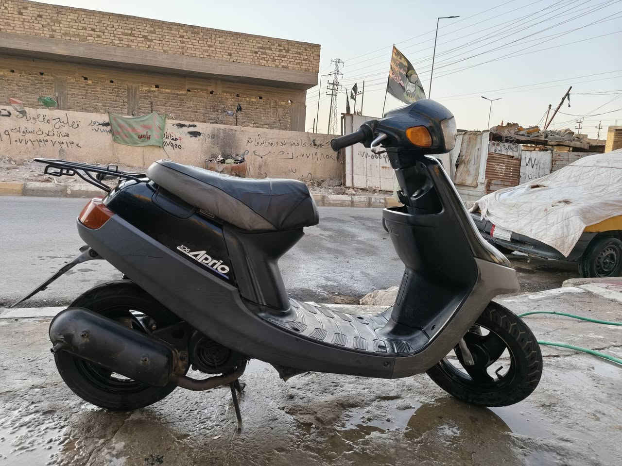 السلام عليكم 
للبيع 
دراجه بطه نضيفه محرك مكفول شغاله سلف وهندر 
محرك ما مفتوح كلش ناعمه الدراجه وكفرات انضاف 
هذا 👈 رقمي ***********
