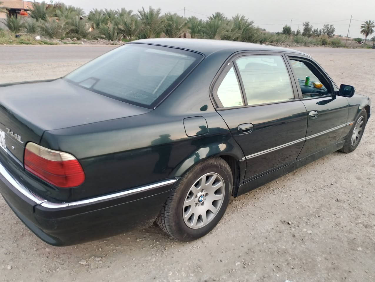 السلام عليكم من رخصة الادمن المحترم
كاسحة 2001 أصل 
رقم بابل انگليزي بأسمي هزة جديدة 
مكينة 44 مي 
تبريد شغال 
حدادية جديدة 
تخم تاير
السعر 86 
رقم الهاتف ***********
مكان السيارة بغداد الدورة
