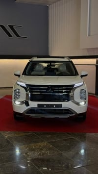Mitsubishi Outlander 7P مۆدێل// 2026 ماوەی ڕۆشتن// 0 Km نرخ//……📞 بستۆن...