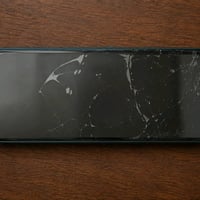 كامون 40 برو 5G • ٢٥٦/٢٤ رام • شاشة مكسّرة