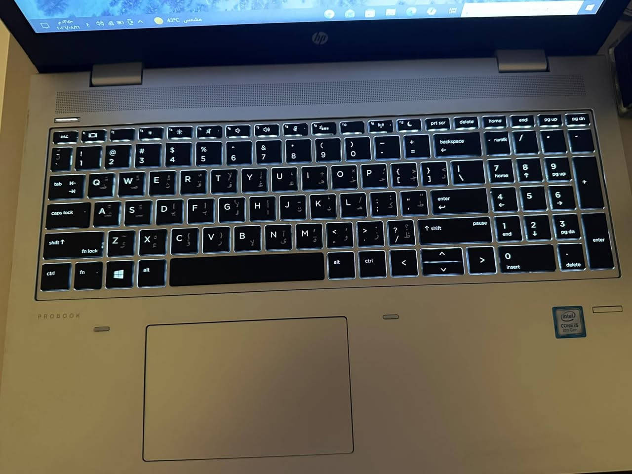 سلام عليكم
لابتوب hp
جيل 8
معالج core i5
ذاكره ٢٥٦
رام ٨
حجم شاشه ١٥؛٦
يشغل حميع برنامج هندسيه ودراسيه
يدعم قرص *********** بي واتساب بس سعر 350 وبي مجال
