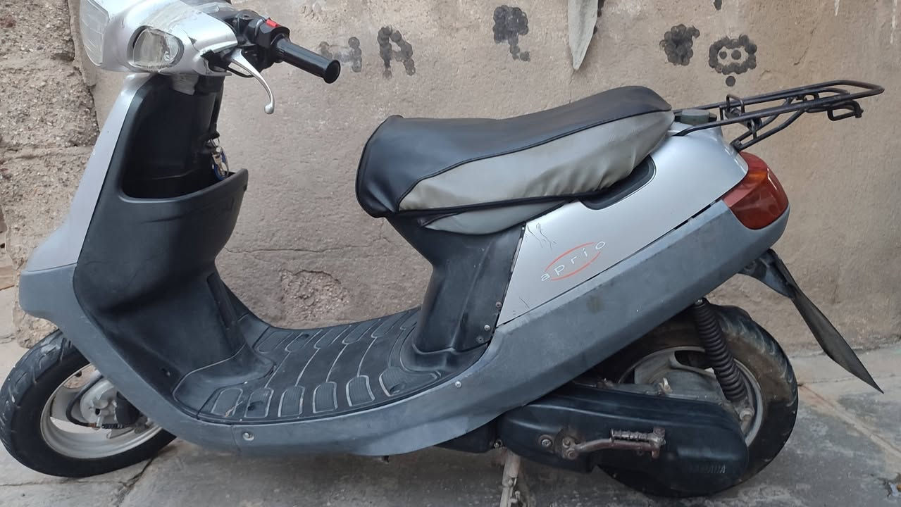 دراجه للبيع ياماها منغولي مكينة ناعمة كهربائيات شغاله سلف هندر كفراته كلها موجودة السعر 200 وبيها مجال مكاني الحيانية
***********
