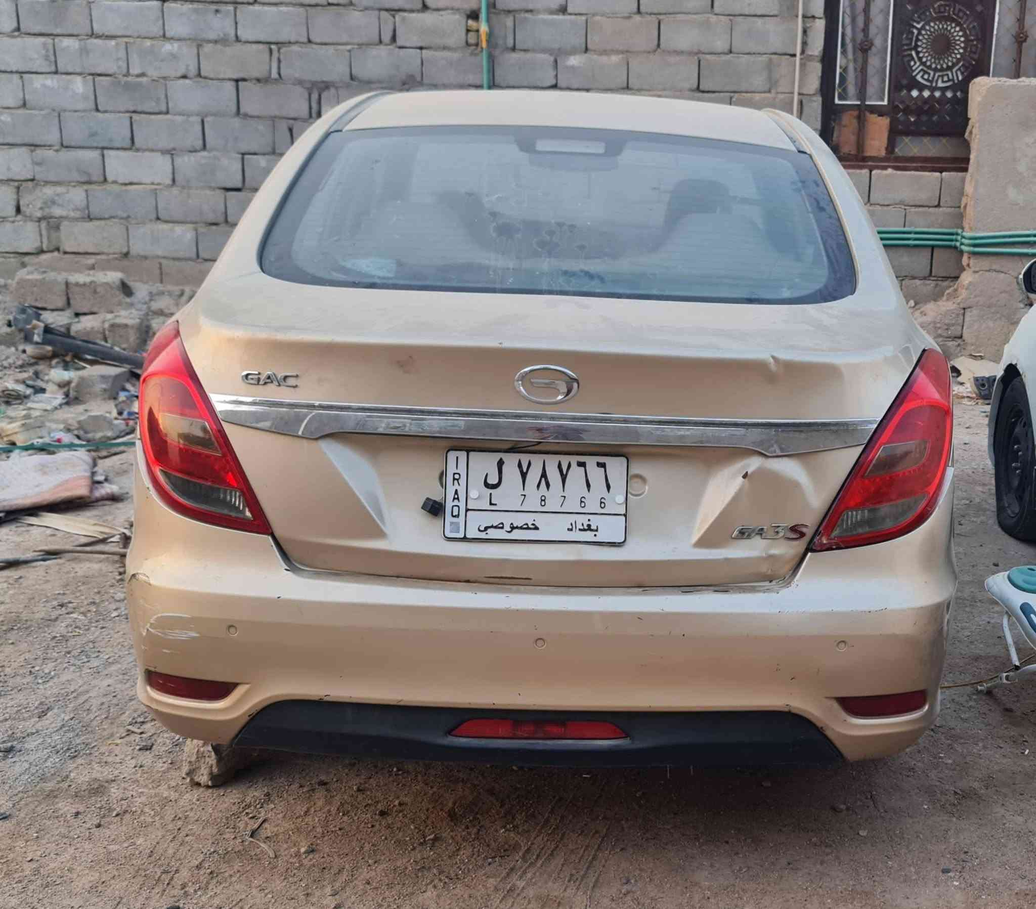 سلام عليكم سيارة صيني جاك موديل 2019 مكفولة صبغ وضربة عدا طخة بالجنطة الوره موضحة بالصور  مكينة 1600 رقم بغداد مشروع وطني سنوية لل 2028 مكينة كير حدادية تبريد كفالة سعر 60 وبيها مجال قليل المان بصرة ابي الخصيب رقم واتساب *********** تحويل ثاني يوم وين ما تريد ترهم مراوس بكيا عبرية
