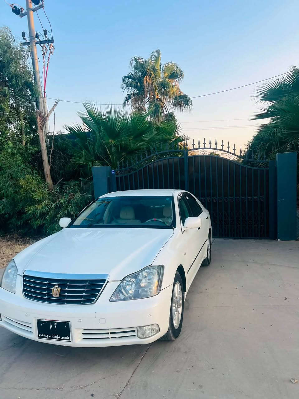 شاهانە بڕاوە 2006
بەسمە رەساسی 106kmڕۆشتوە
 ناو زەرد 2 دوگمە 182گێڕو مەکینە گەورە
شاشە کامێرا لایت ناوچەی کوێر
پێشو دوا حاسە 
 داشبولو فۆرمیگای جوانە 
بێ دەعم لیدرای بئ چالو شوخت 
تەقەو رەقەی تیا نیە تندوتۆڵە 
 شوێن سەیدسادق  سعری 50مەجال برایانە ئەگەر موشتەری نیت تکایە سەری خۆمو خۆتیش مەئیشینە لەگەل رێزم ئەم ژمارە واتس ئەپ ڤایبەر لەسەرە 
***********
