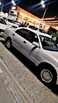 بطه للبيع بدون ضربه بدون صبغ السنويه بسمه السياره حداده تخم تاير تبريد...