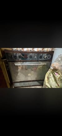 مروحة سقفية • طباخ شغّال • بنكة يحتاج زيت